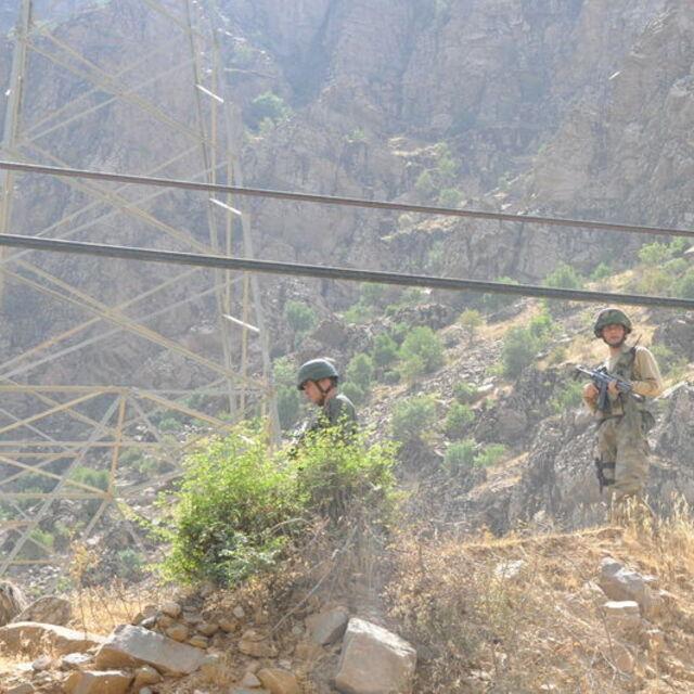 Hakkari'deki çatışmada 8 şehit - 14 yıl önce
