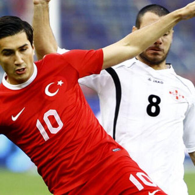 Nuri, Arsenal'e imza atmak üzere - 14 yıl önce