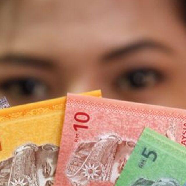 Ringgit Asya paralarını aşağı çekti - 14 yıl önce