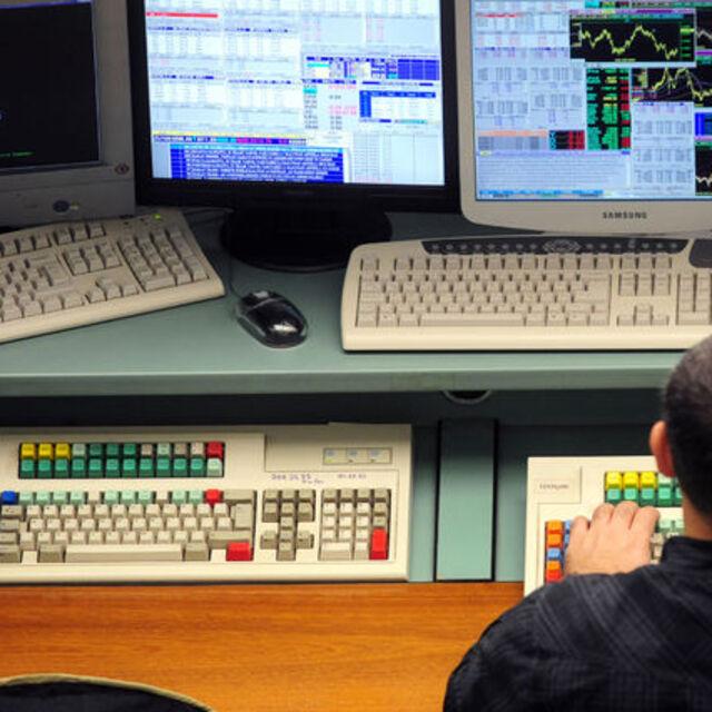 Borsa ilk seansta %0.22 düştü - 13 yıl önce