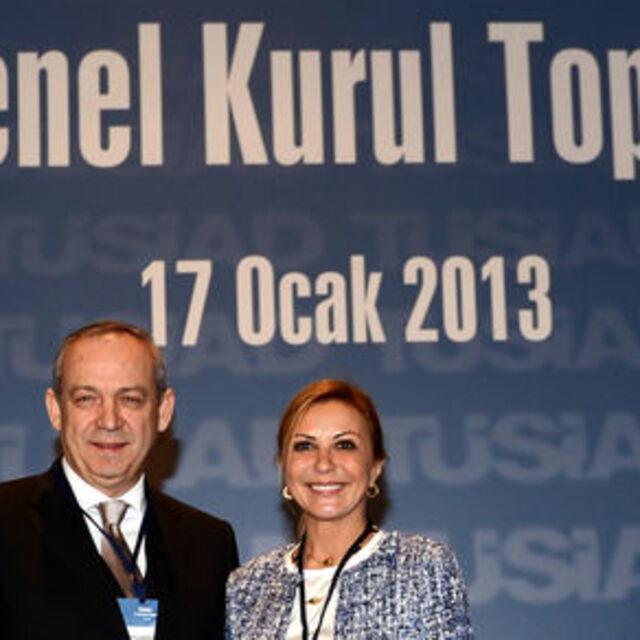 Yılmaz görevi devraldı - 13 yıl önce