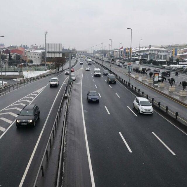Trafiğe kayıtlı araç sayısı 17 milyonu geçti - 13 yıl önce