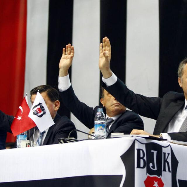 Demirören'in dönemi ibra edilmedi - 13 yıl önce