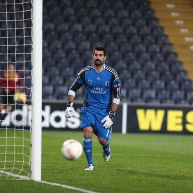 Kaleci Volkan: Sözleşme önüme konulduğunda... - 13 yıl önce
