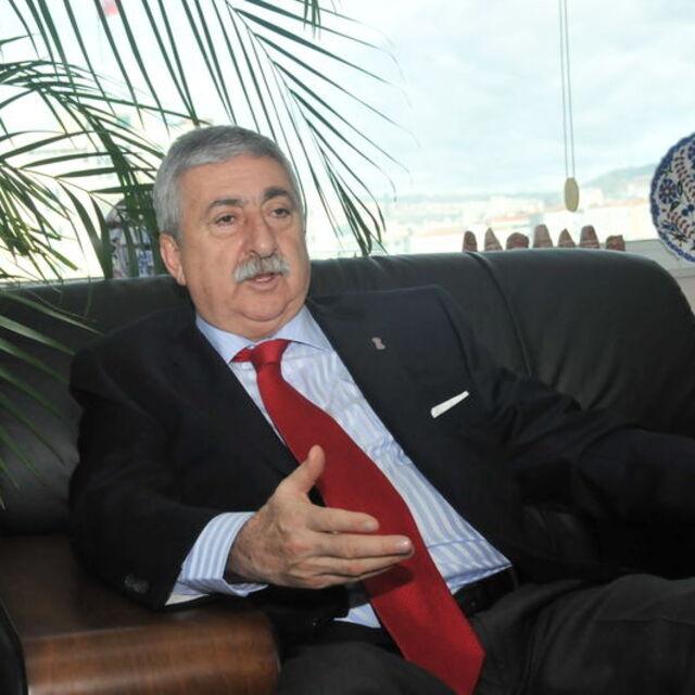 Kaçak sigara vergiden çalıyor - 13 yıl önce