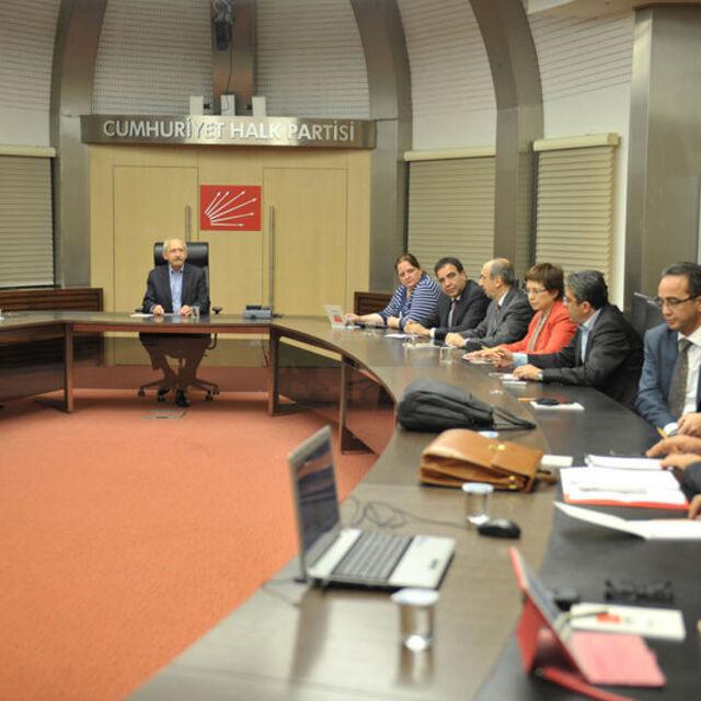 Kılıçdaroğlu: Cumhurbaşkanı liderler zirvesi gerçekleştirmeli - 13 yıl önce