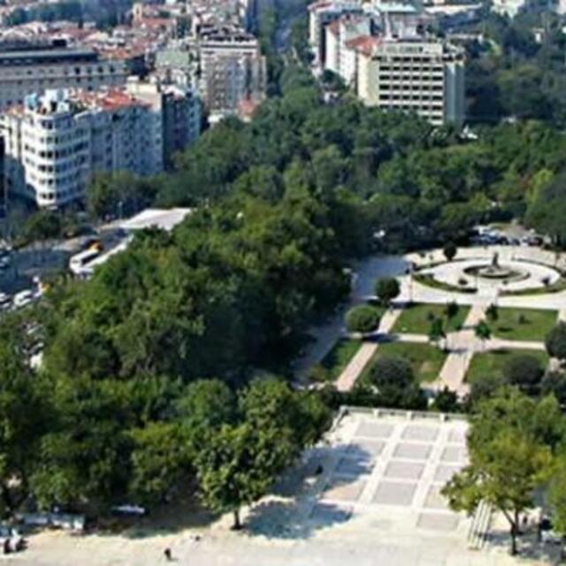 Gezi Parkı halka açıldı - 13 yıl önce