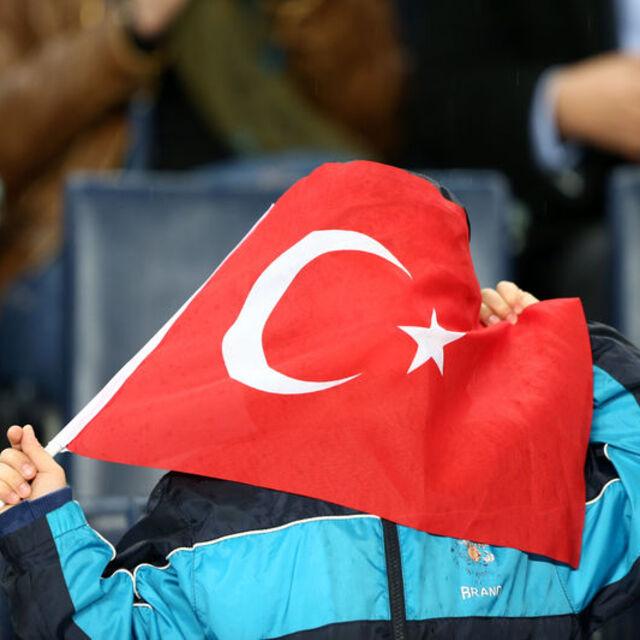 A Milli Futbol Takımı'nda düşüş sürüyor - 13 yıl önce