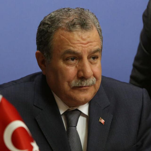 İçişleri Bakanı Güler de istifa etti - 12 yıl önce