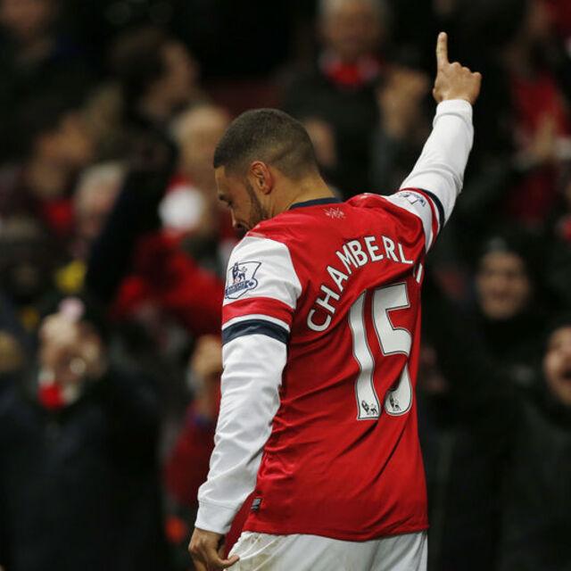 Arsenal, liderlik koltuğunu geri aldı - 12 yıl önce