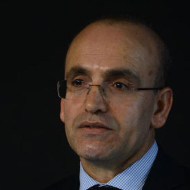 Şimşek: Reel sektörün döviz pozisyon açığı çok ciddi - 12 yıl önce