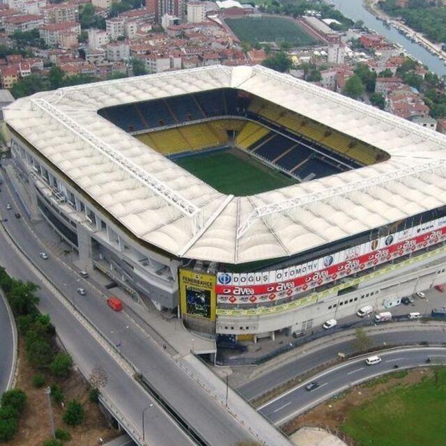Fenerbahçe'nin seyircisiz oynama cezası kaldırıldı - 12 yıl önce