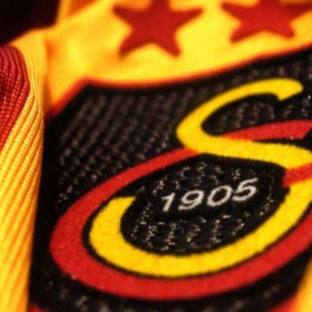 Galatasaray'dan "hakem" açıklaması - 12 yıl önce
