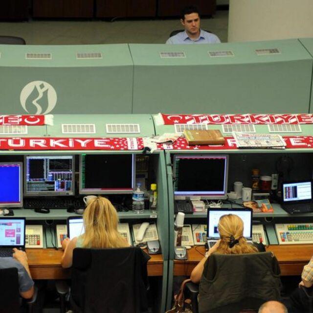 Yabancılar 111 milyon dolarlık hisse sattı - 12 yıl önce