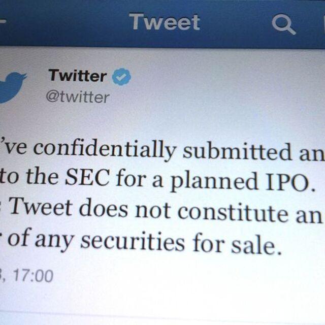 Twitter kapatıldı - 12 yıl önce
