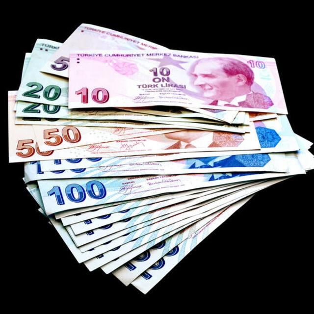 Bütçe Nisan'da 2.7 milyar TL açık verdi - 12 yıl önce