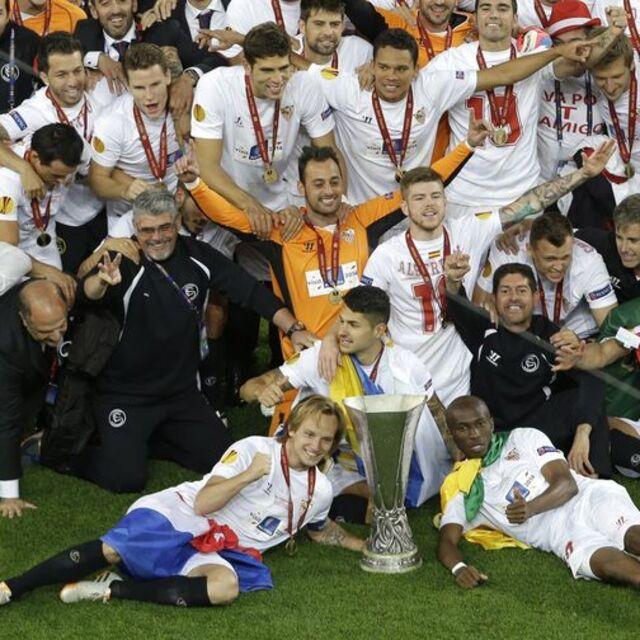 UEFA Avrupa Ligi şampiyonu Sevilla - 12 yıl önce
