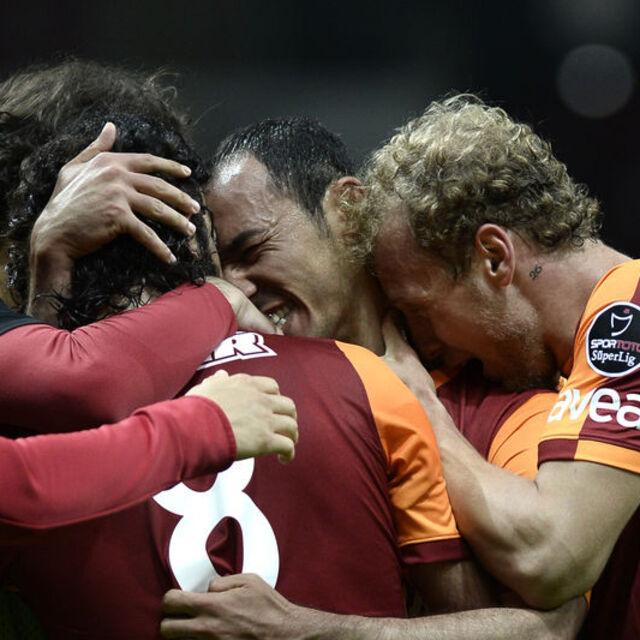 Galatasaray, 13. kez UEFA Şampiyonlar Ligi'nde - 12 yıl önce