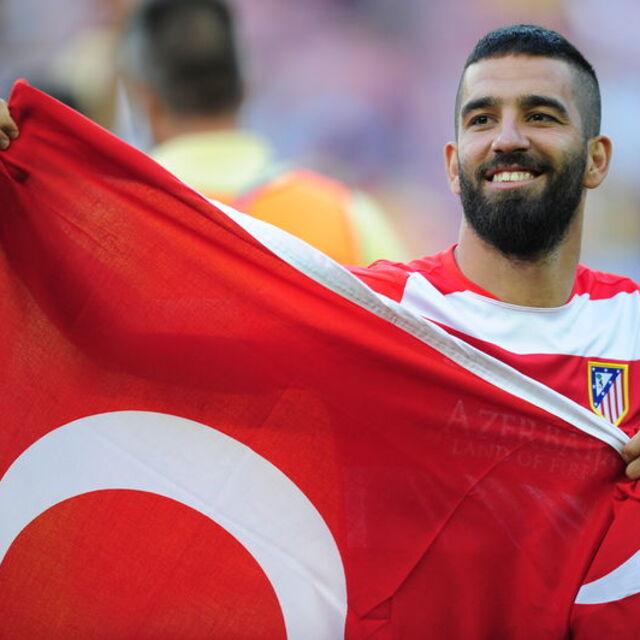 Arda Turan, milli takım aday kadrosundan çıkarıldı - 12 yıl önce