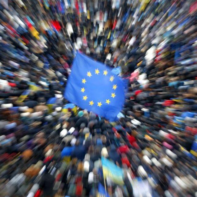 Euro Bölgesi'nde büyüme beklentiyi karşıladı - 12 yıl önce