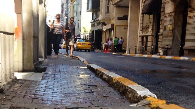 Topuğun kadar gelişirsin