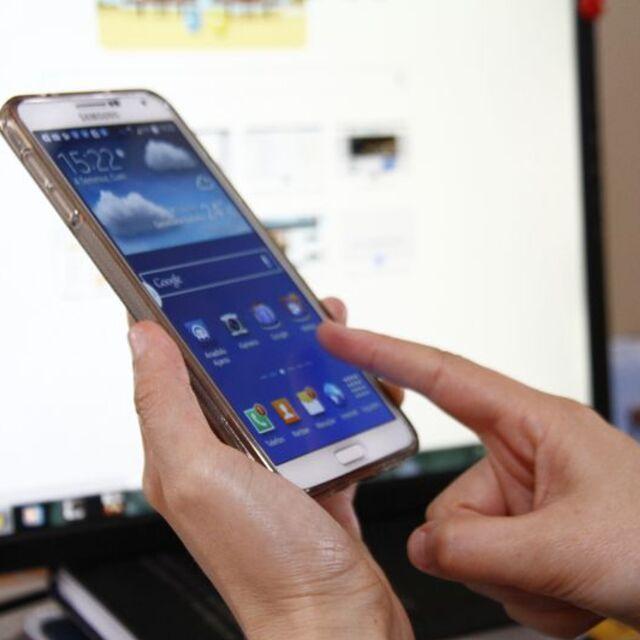 Taksit yasağı telefon satışlarını yüzde 40 düşürdü - 12 yıl önce