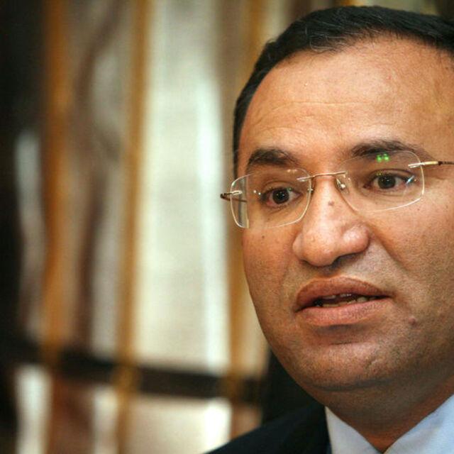 Hakim ve savcıların maaşlarına 1150 TL zam geliyor - 12 yıl önce