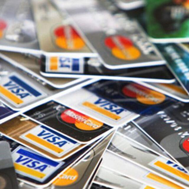 Kredi kartı sayısı bir yılda 600 bin arttı - 12 yıl önce