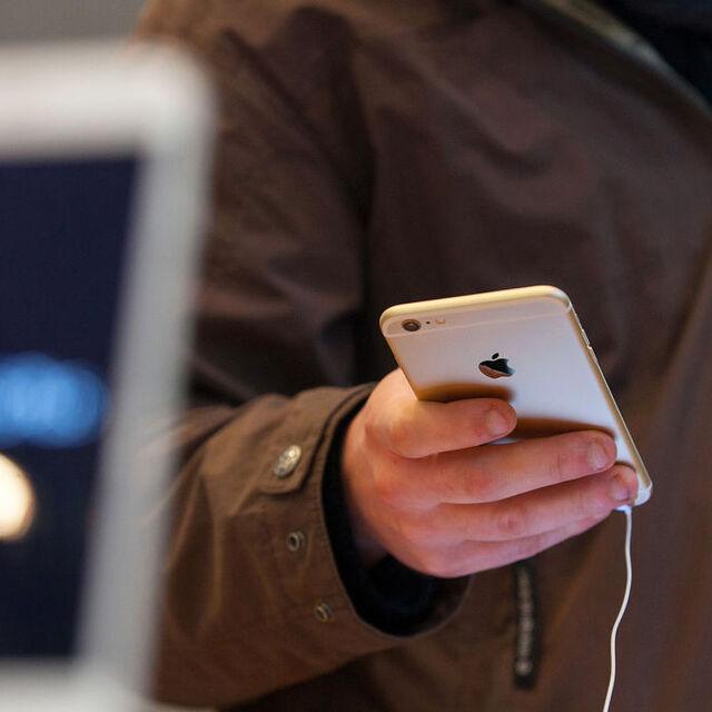iPhone 6 çılgınlığı dünyaya yayılmaya devam ediyor - 11 yıl önce