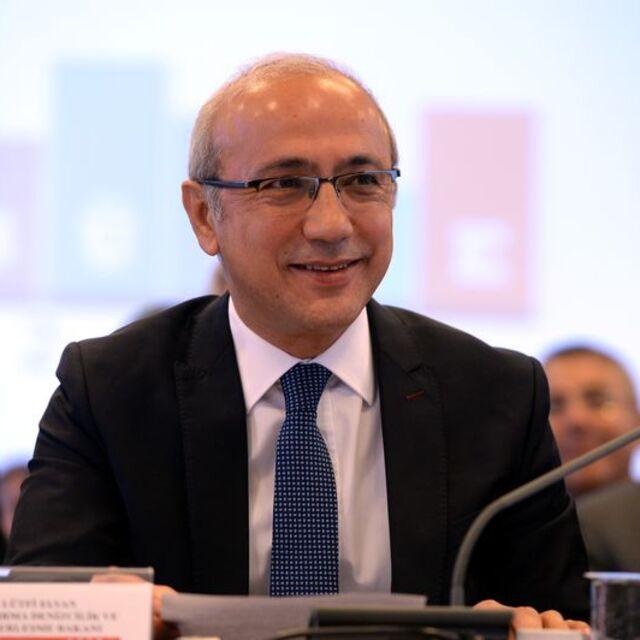 Bakan Elvan: Kayıt altındaki telefon sayısı 8 kat arttı - 11 yıl önce