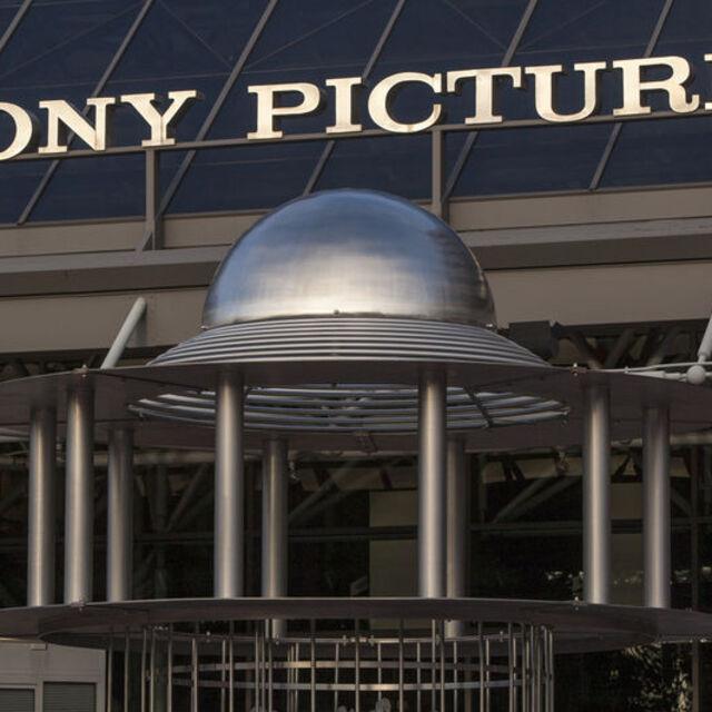 Sony tartışmalı 'Röportaj'ın gösterimine kısmen izin verdi - 11 yıl önce