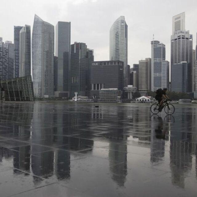 Singapur ekonomisi yavaşladı - 11 yıl önce