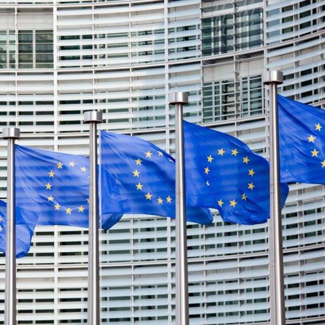 AYB'den Türkiye'ye 2 milyar euronun üstünde kredi - 11 yıl önce