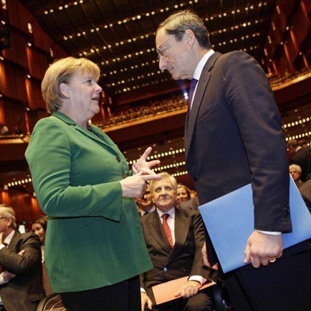 Merkel: QE reform baskısını azaltmamalı - 11 yıl önce