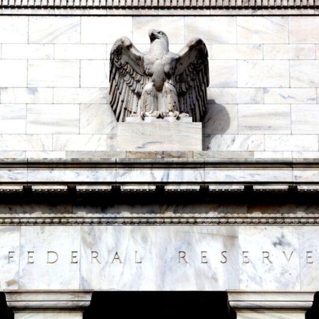 Fed büyüme görünümünü yeniden değerlendiriyor - 11 yıl önce