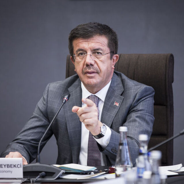 Zeybekci: Fitch'in değerlendirmesi olumlu olmalı