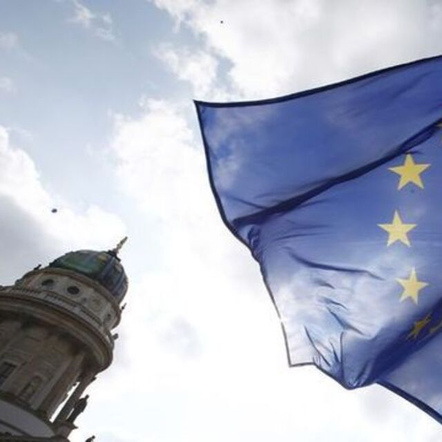 Euro Bölgesi'nde imalat PMI iki ayın zirvesinde