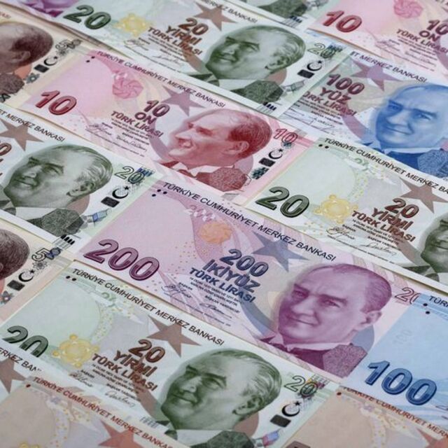 Yabancı kurumlar TL'deki sert düşüşü değerlendirdi