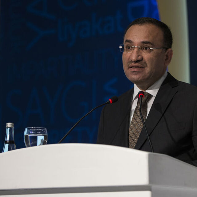 Bozdağ: Faizlerin aşağı çekilmesi için çalışmalar var