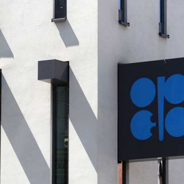 OPEC'in petrol üretimi kasımda azaldı