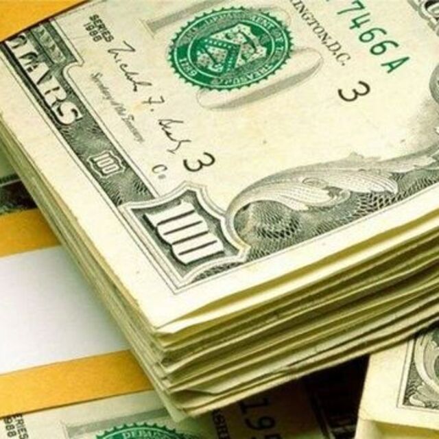 Dolar üç yılın en düşük seviyesine indi