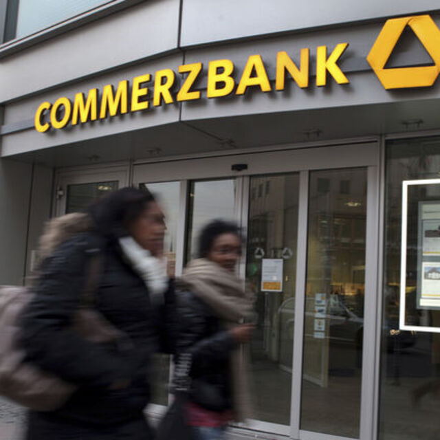 Commerzbank'ın dolar/TL'de 2018 sonu tahmini 4.00