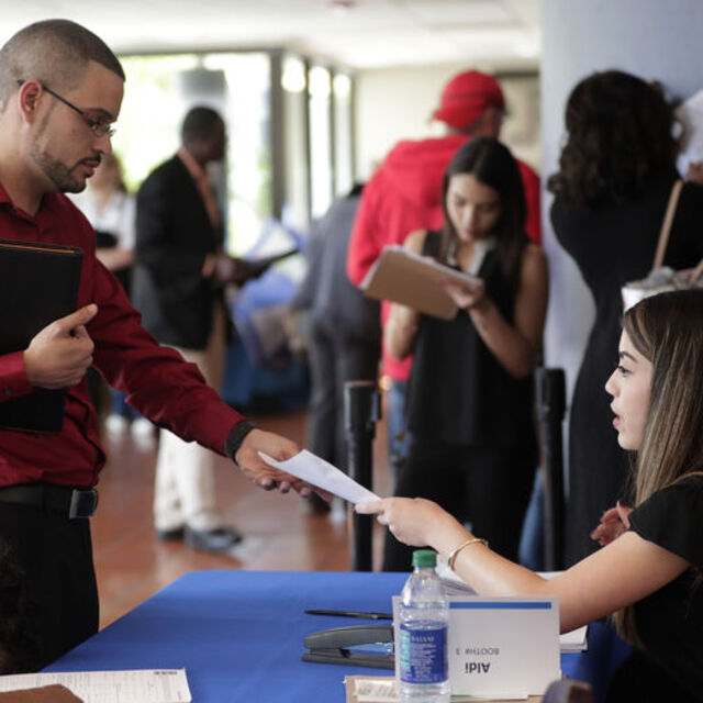 ABD'de özel sektör istihdamı Şubat'ta beklentiyi aştı