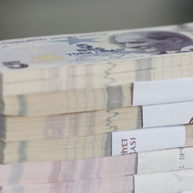 Dolar/TL "erken seçim rallisi" sonrası yükselişte