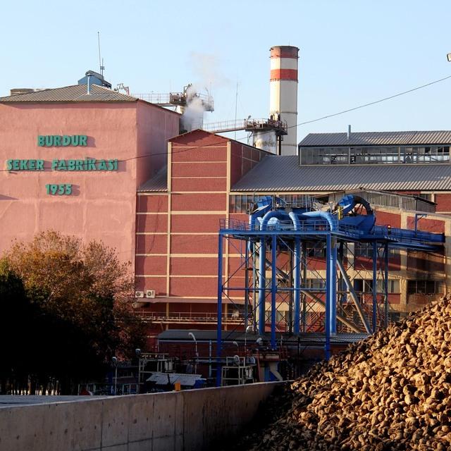 11 şeker fabrikasına 4,5 milyar TL'lik teklif - 8 yıl önce