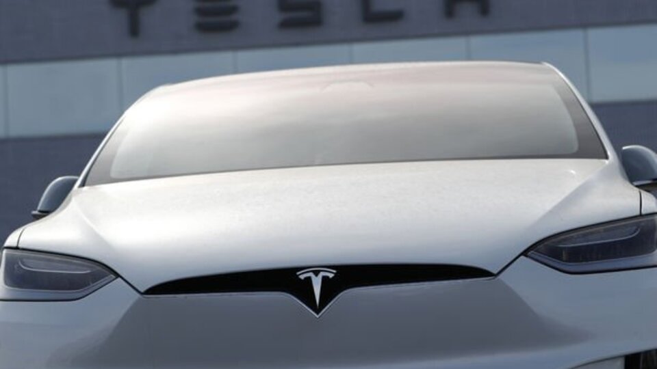 Tesla, Linux tabanlı otomobillerinin kaynak kodlarını yayınladı | Son ...