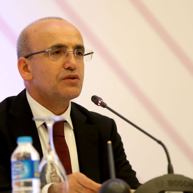 Şimşek: Dolardaki küresel bir dalga