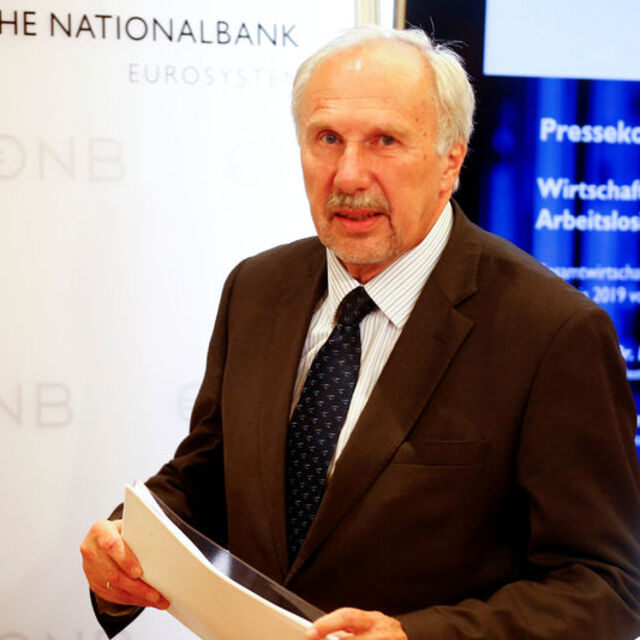 AMB/Nowotny: Euro "AMB-Fed politika ayrılığı" ile zayıflıyor