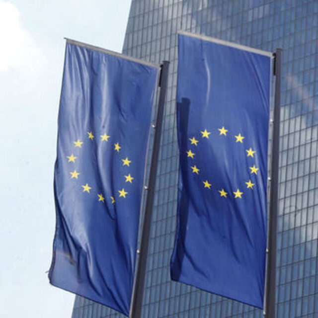 Euro Bölgesi imalat sektöründe durgunluk sürüyor