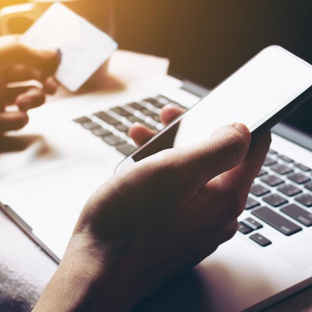 Mobil banka Starling'ten 18 yaş altı gençlere yönelik mobil hesap - 8 yıl önce